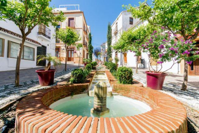 Casa Del Patio - Boutique Apartments (Adults Only) Estepona Ngoại thất bức ảnh