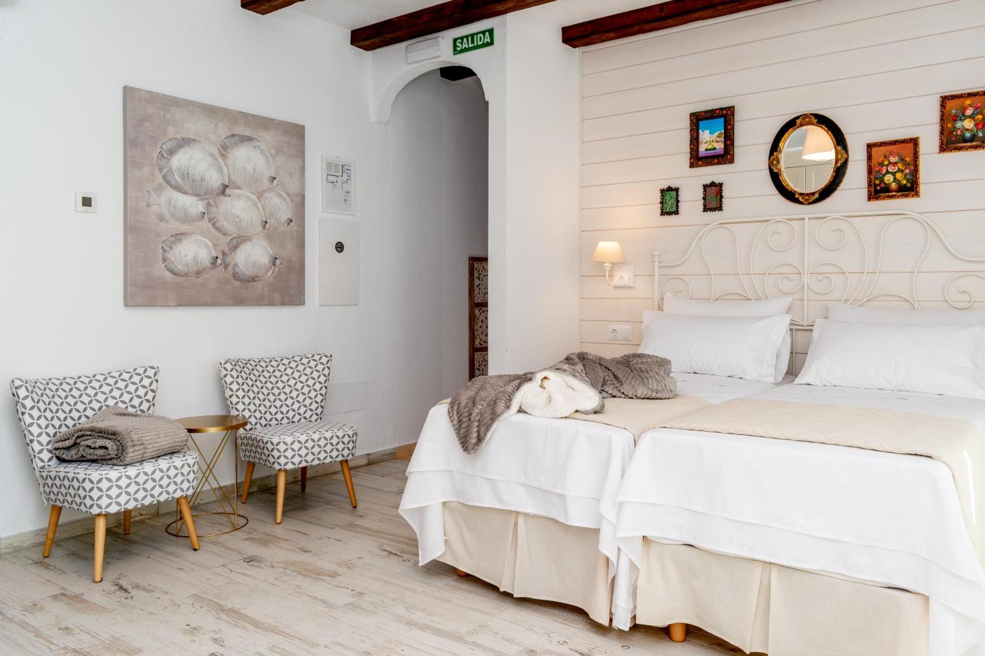 Casa Del Patio - Boutique Apartments (Adults Only) Estepona Ngoại thất bức ảnh