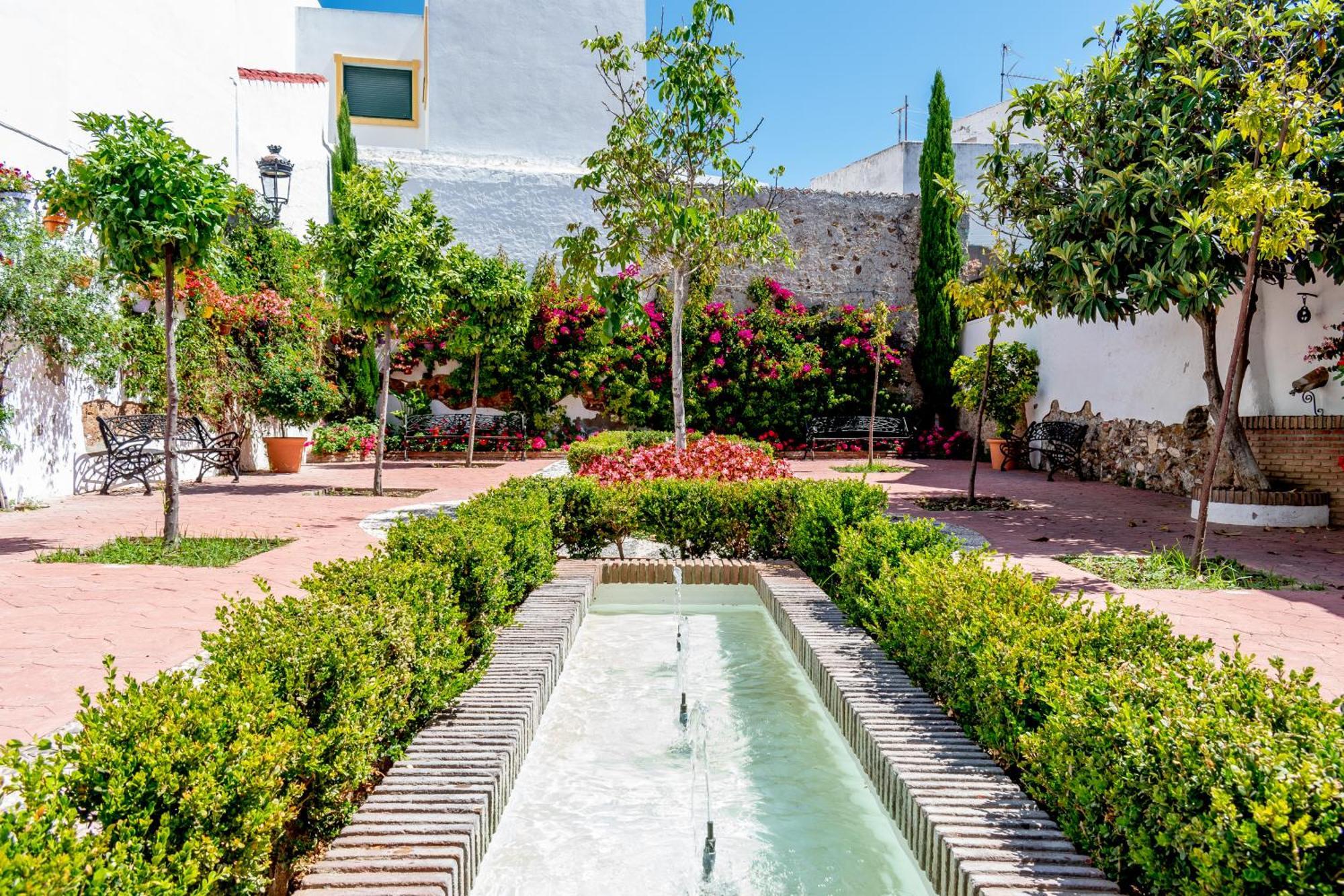 Casa Del Patio - Boutique Apartments (Adults Only) Estepona Ngoại thất bức ảnh