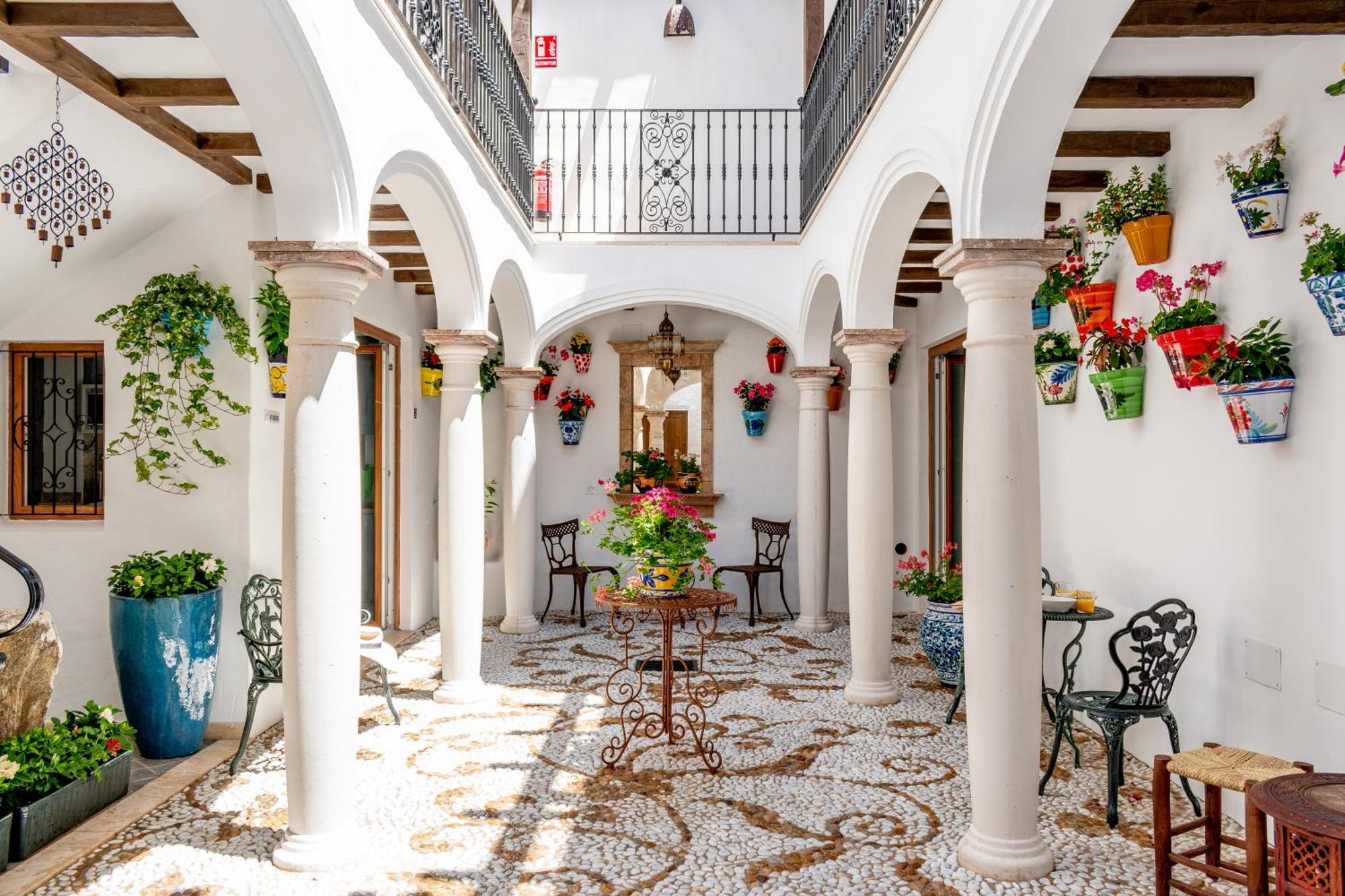 Casa Del Patio - Boutique Apartments (Adults Only) Estepona Ngoại thất bức ảnh
